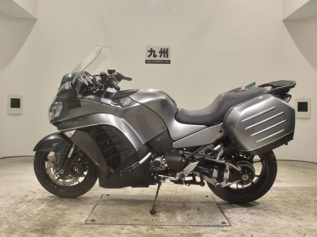 Kawasaki GTR 1400  2015г. 5,218K