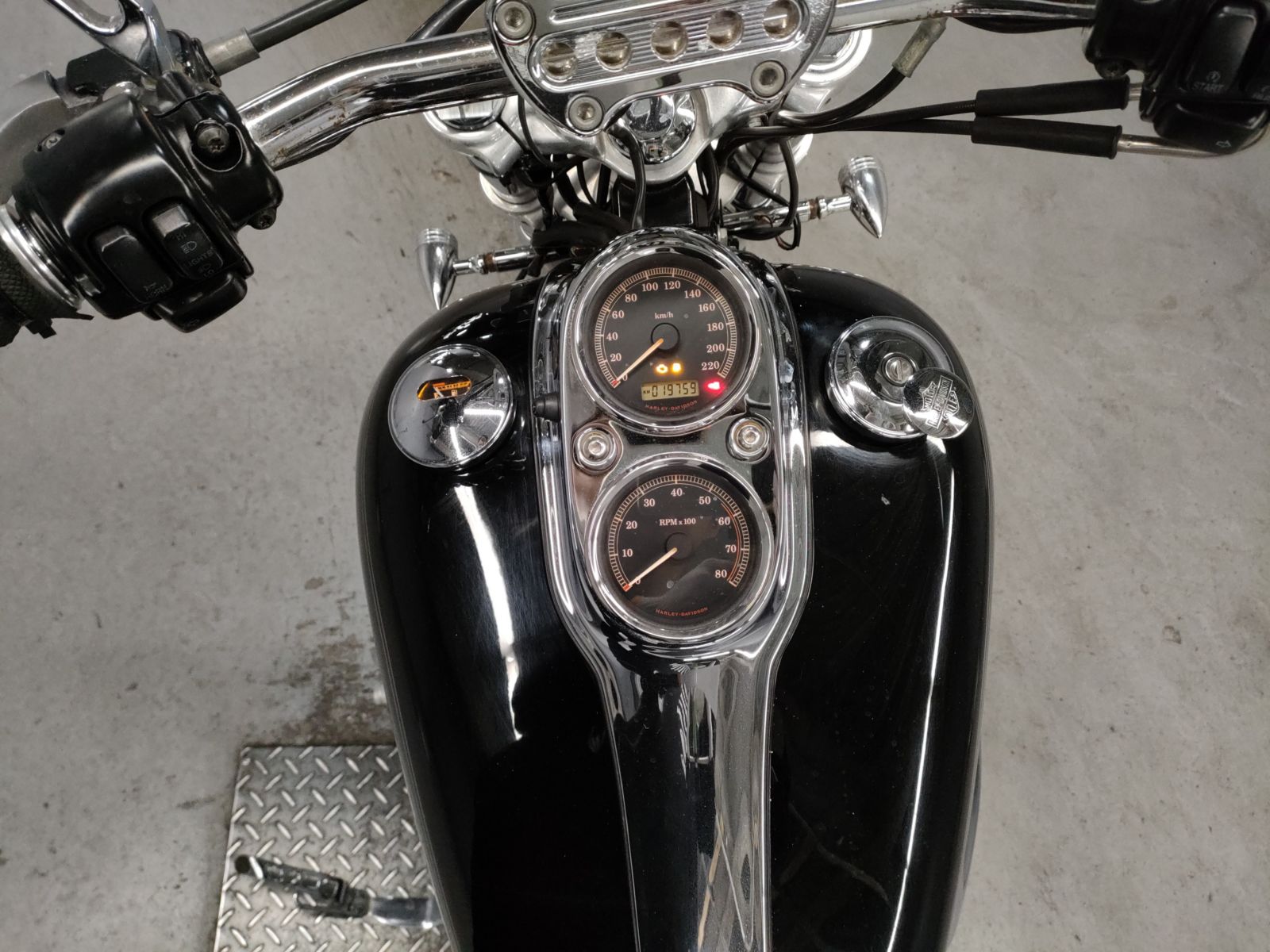 Harley-Davidson DYNA LOW RIDER FXDL1580 GN4 - купить недорого