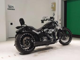 Harley-Davidson  HARLEY FXSB1690  2016 года выпуска