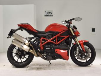 Ducati STREETFIGHTER 848  2015 года выпуска