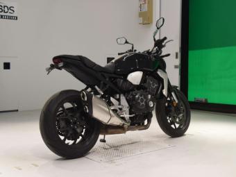 Honda CB1000R-2 SC80 2021 года выпуска