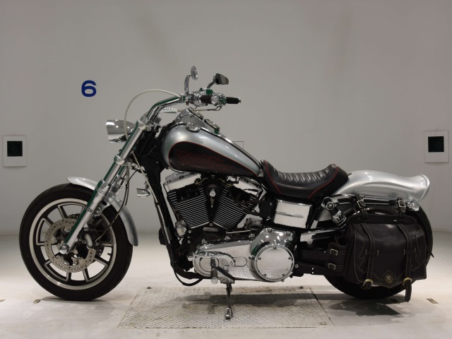 Harley-Davidson DYNA LOW RIDER FXDL1580  2015г. 20,345K