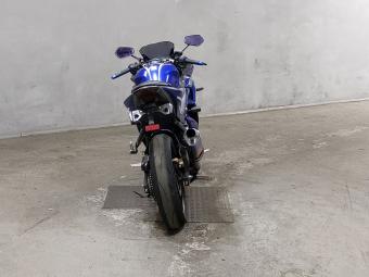 Yamaha YZF-R25 RG10J  года выпуска