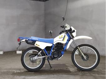 Yamaha XT 200 23J  года выпуска