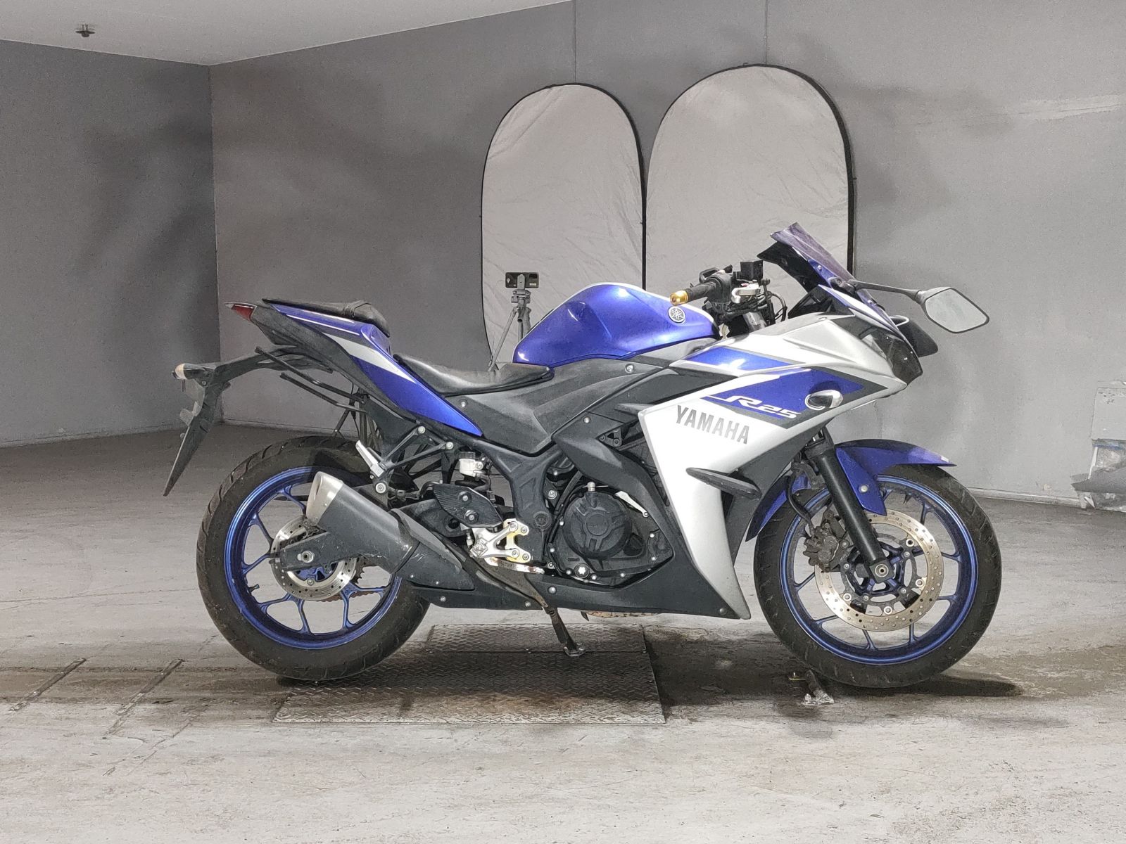 Yamaha YZF-R25