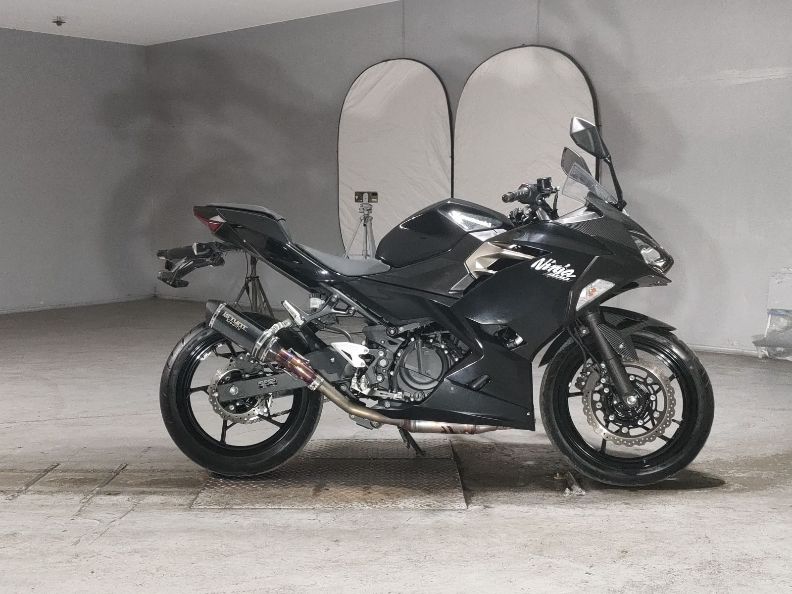 Kawasaki NINJA400