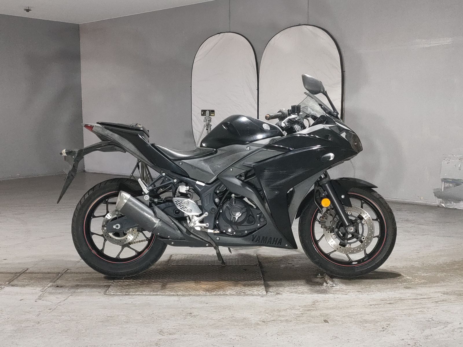 Yamaha YZF-R25