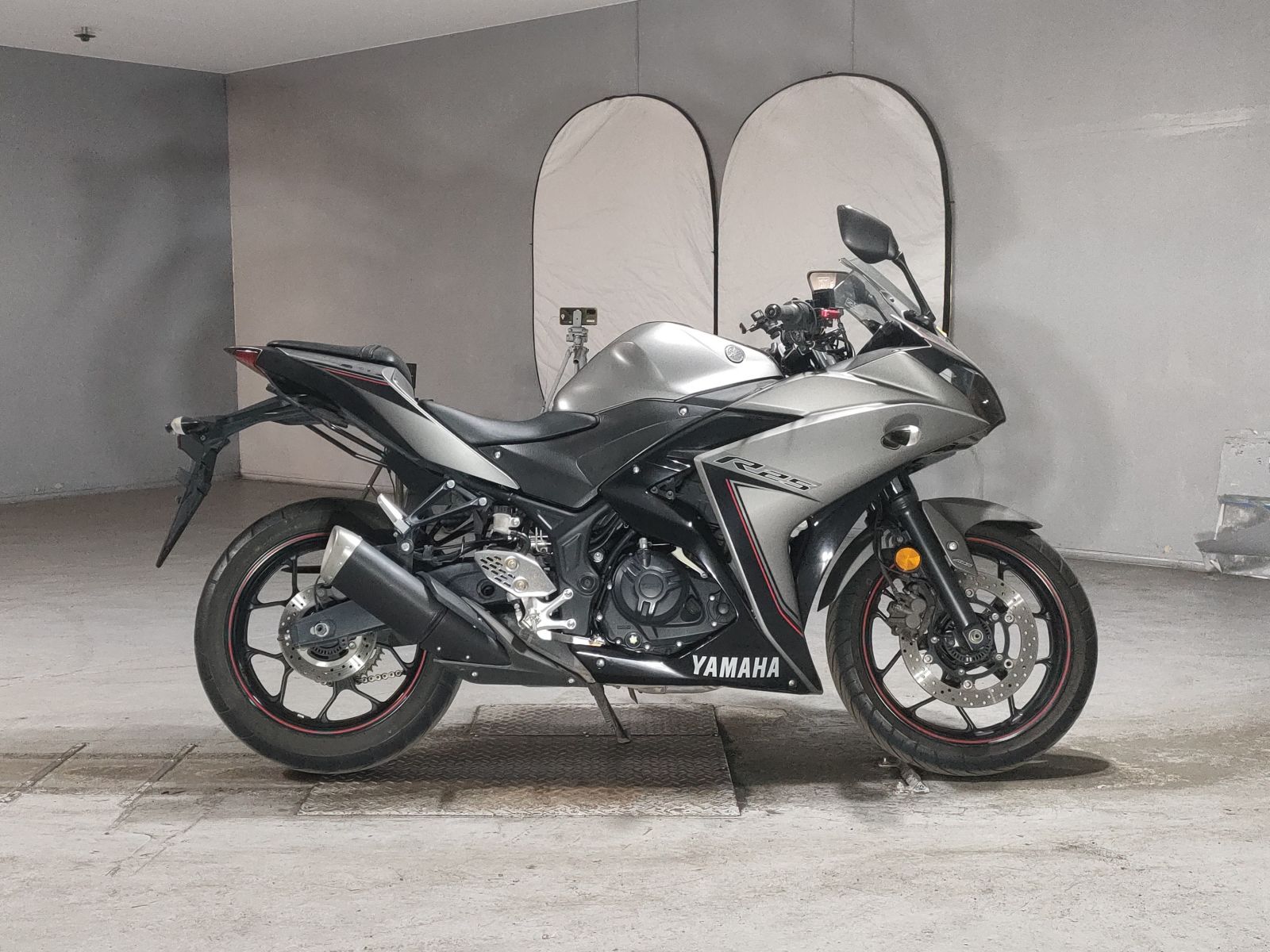 Yamaha YZF-R25