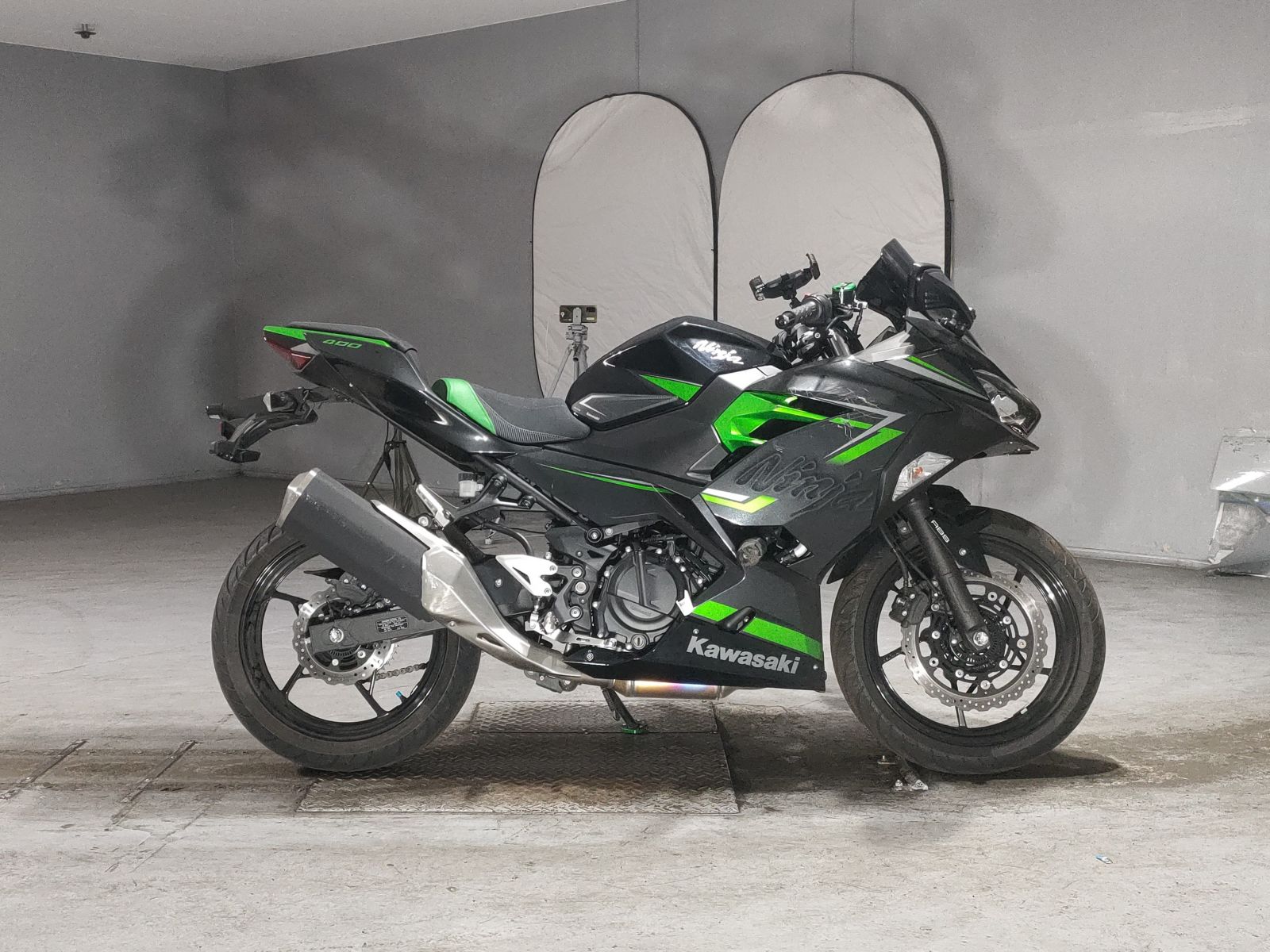 Kawasaki NINJA400