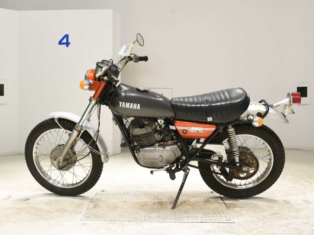 Yamaha DT250