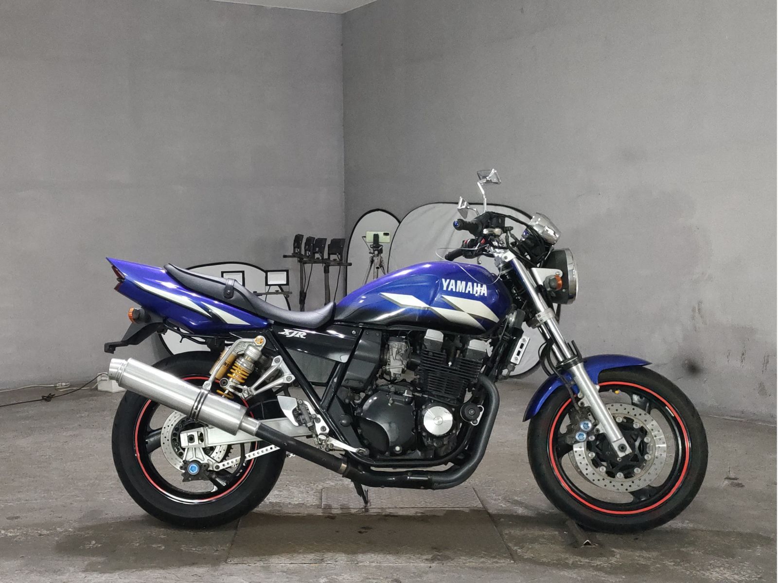 Yamaha XJR400R-1