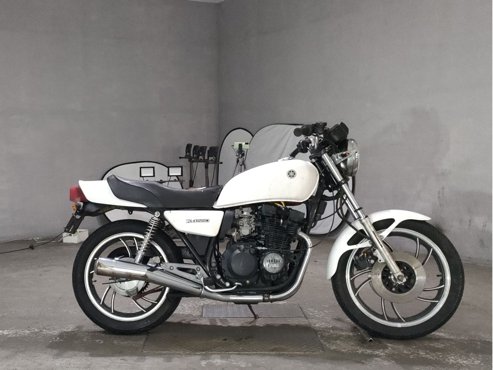 Yamaha XJ550
