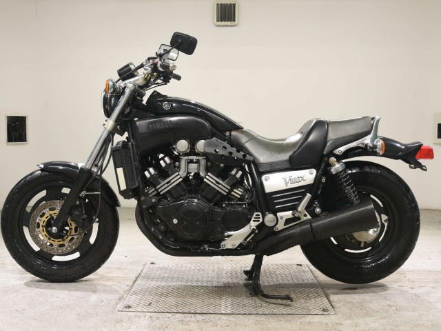 Yamaha V-MAX