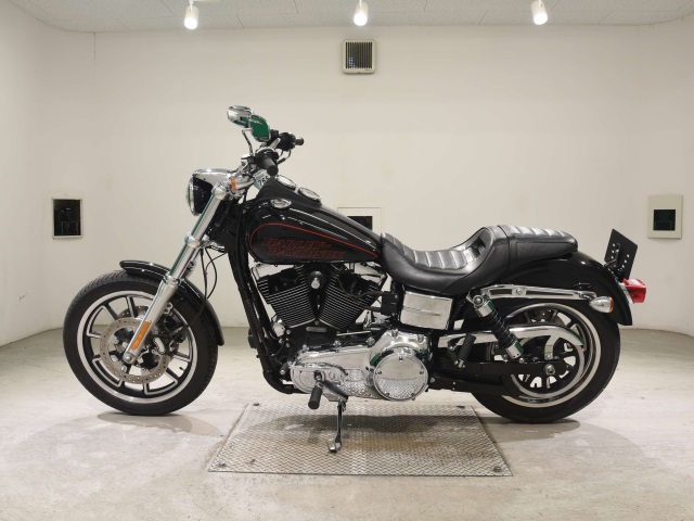 Harley-Davidson HARLEY FXDL1580