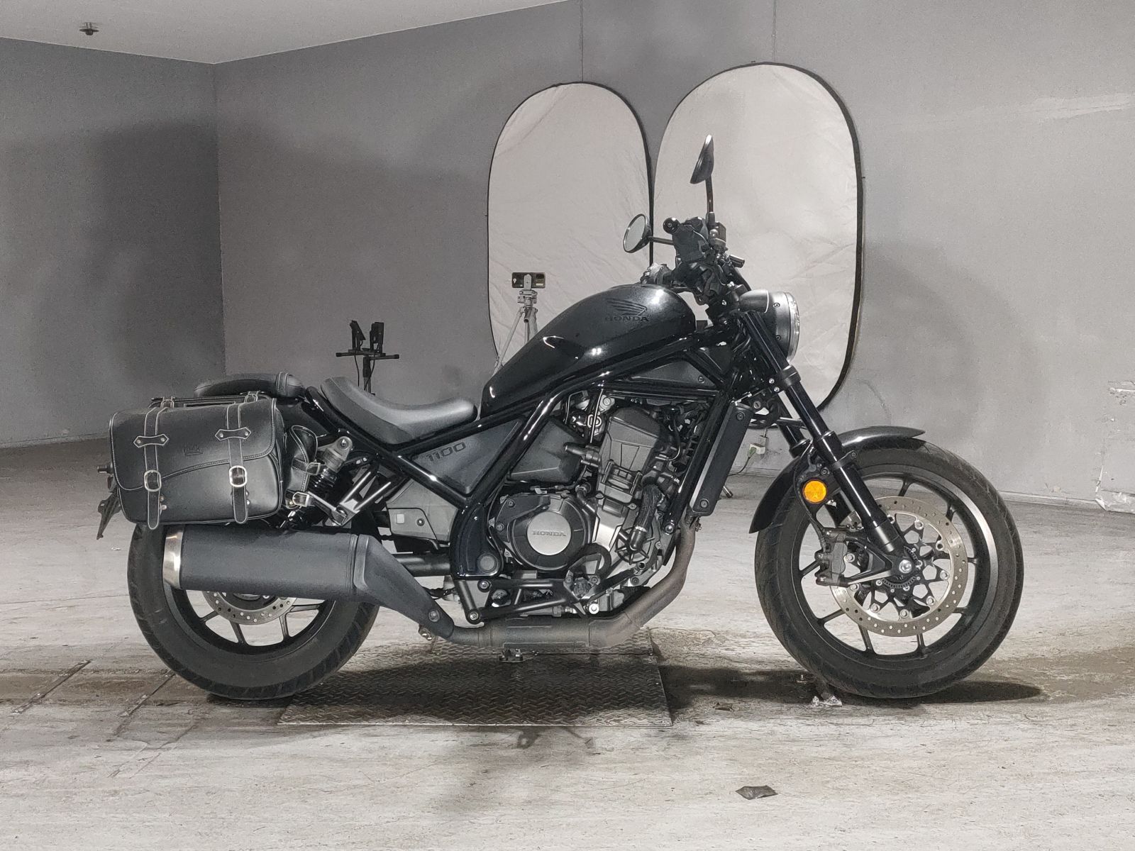 OTHER REBEL 1100