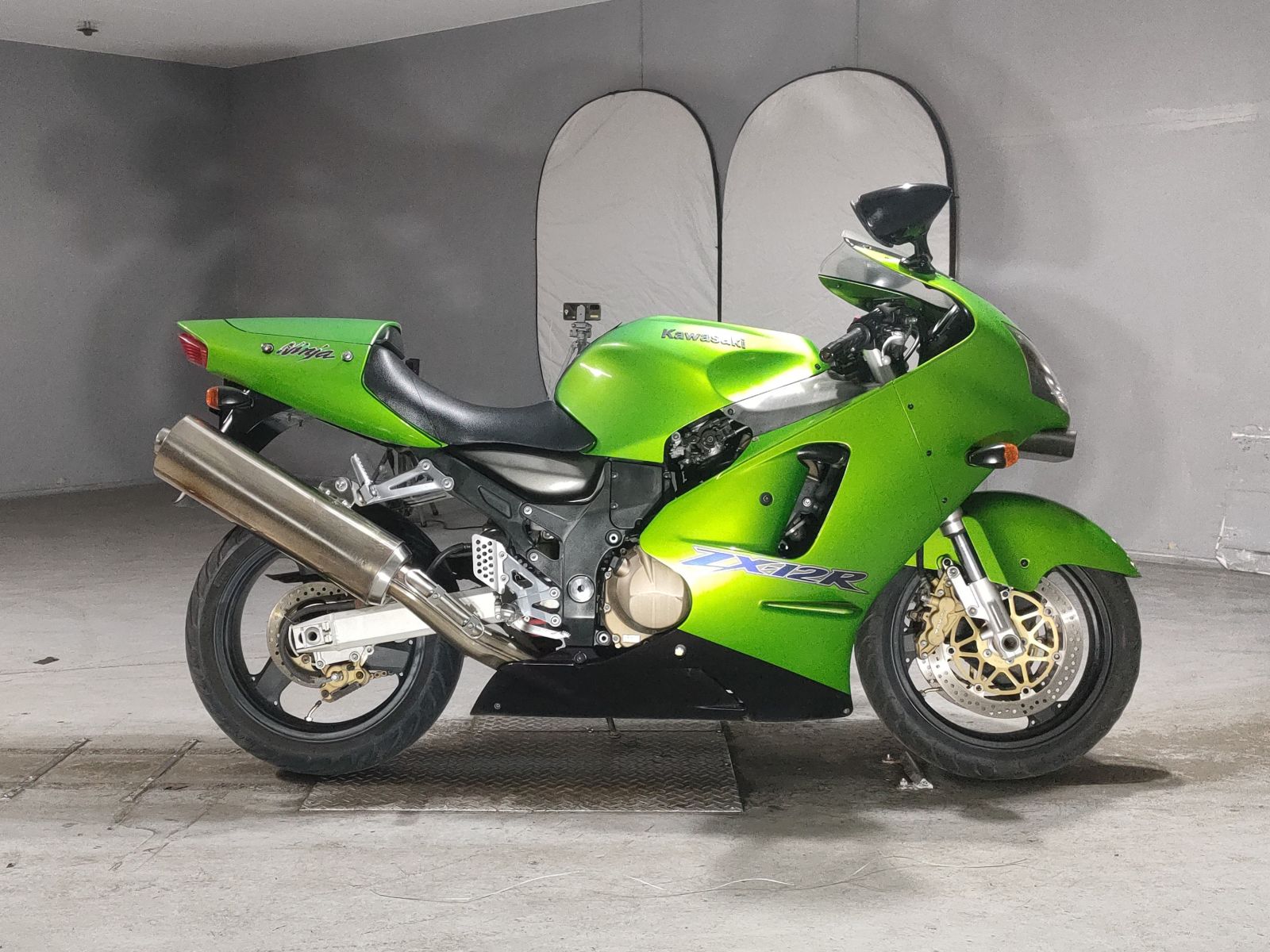 Kawasaki ZX-12R