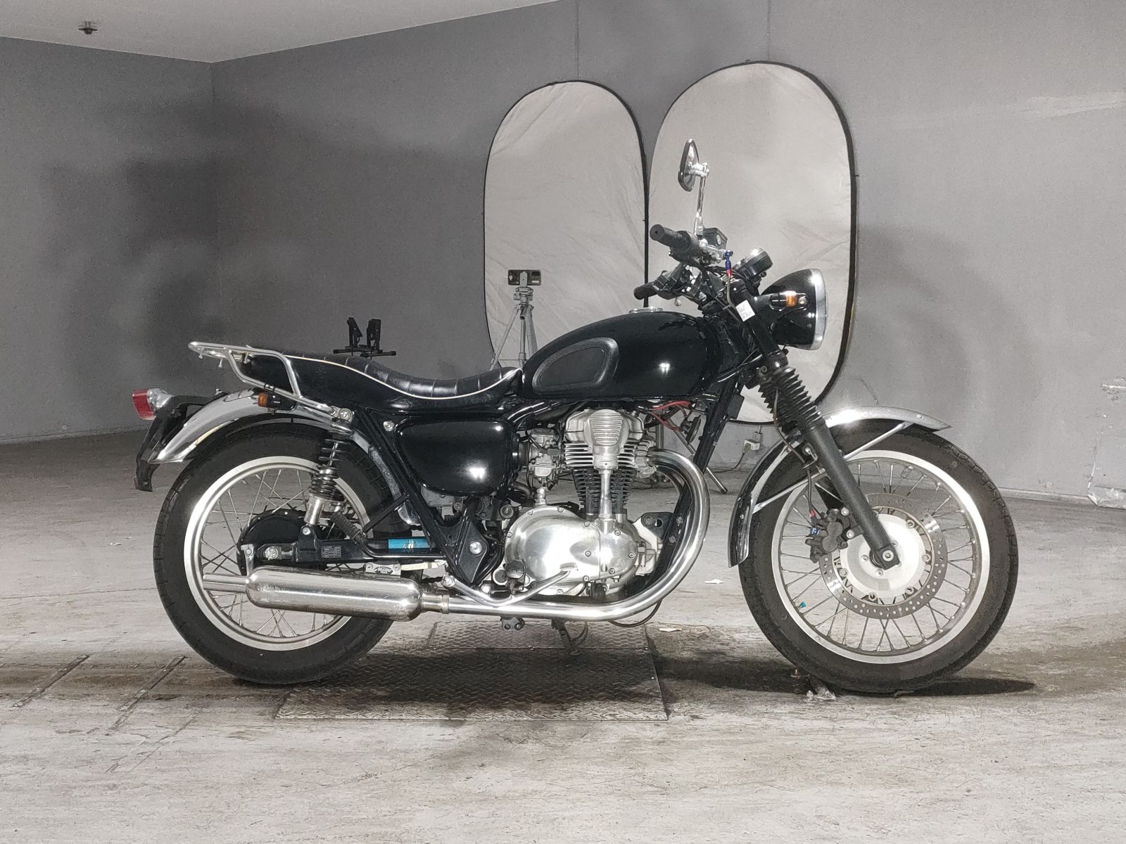 Kawasaki W400