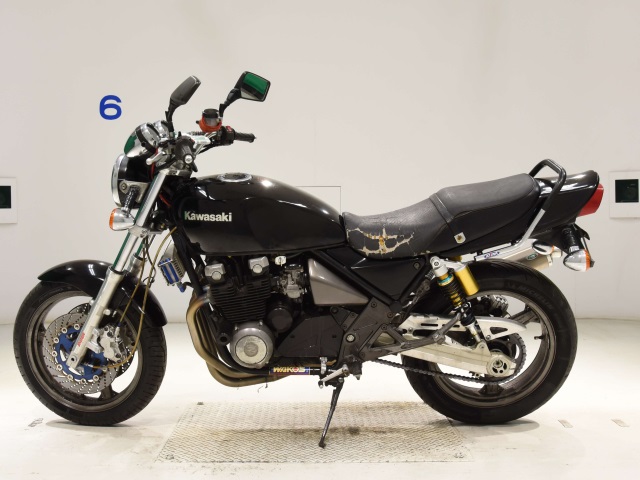 Kawasaki ZEPHYR400K