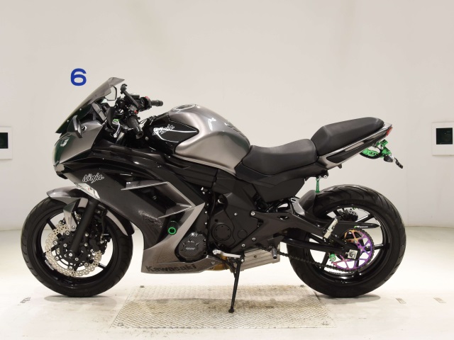 Kawasaki NINJA400