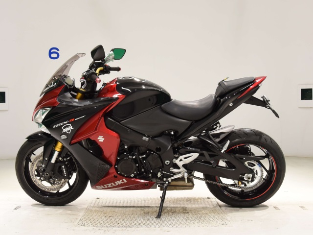 Suzuki GSX-S1000F