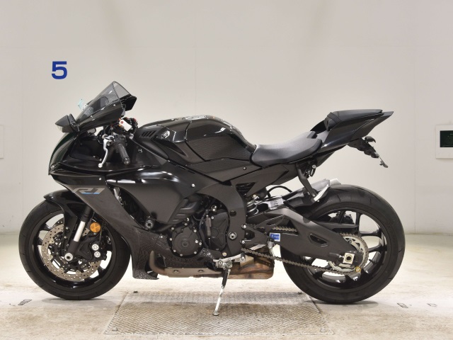 Yamaha YZF-R1