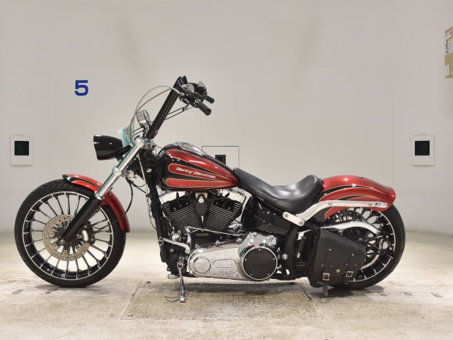 Harley-Davidson HARLEY FXSB BREAKOUT