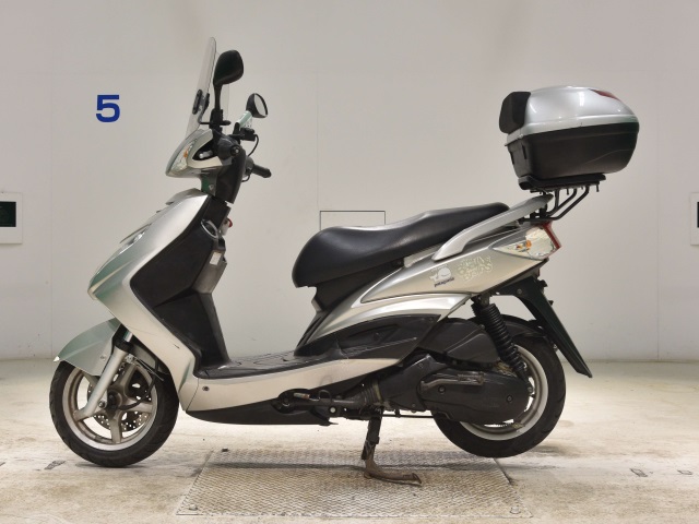 Yamaha CYGNUS125X