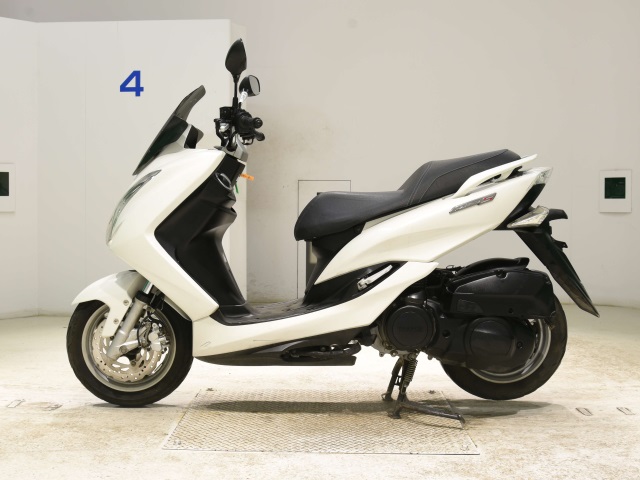 Yamaha MAJESTY 155S