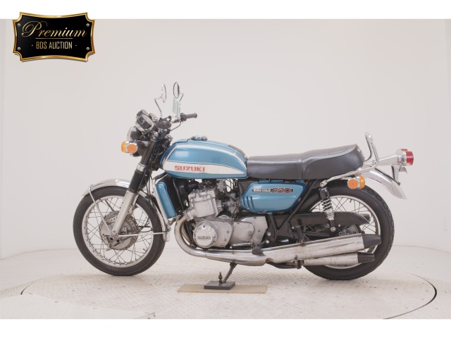 Suzuki GT750