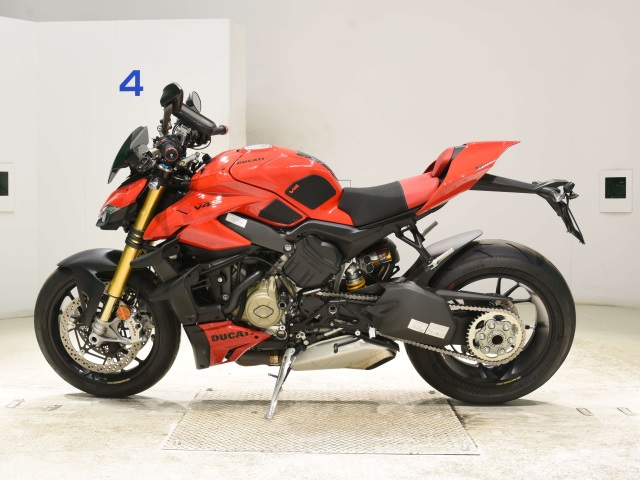 OTHER DUCATI STREET FIGHTER V4S