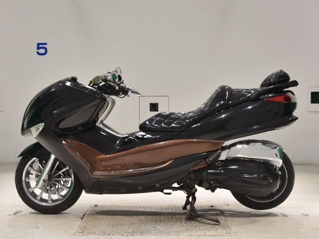 Yamaha MAJESTY 250-4