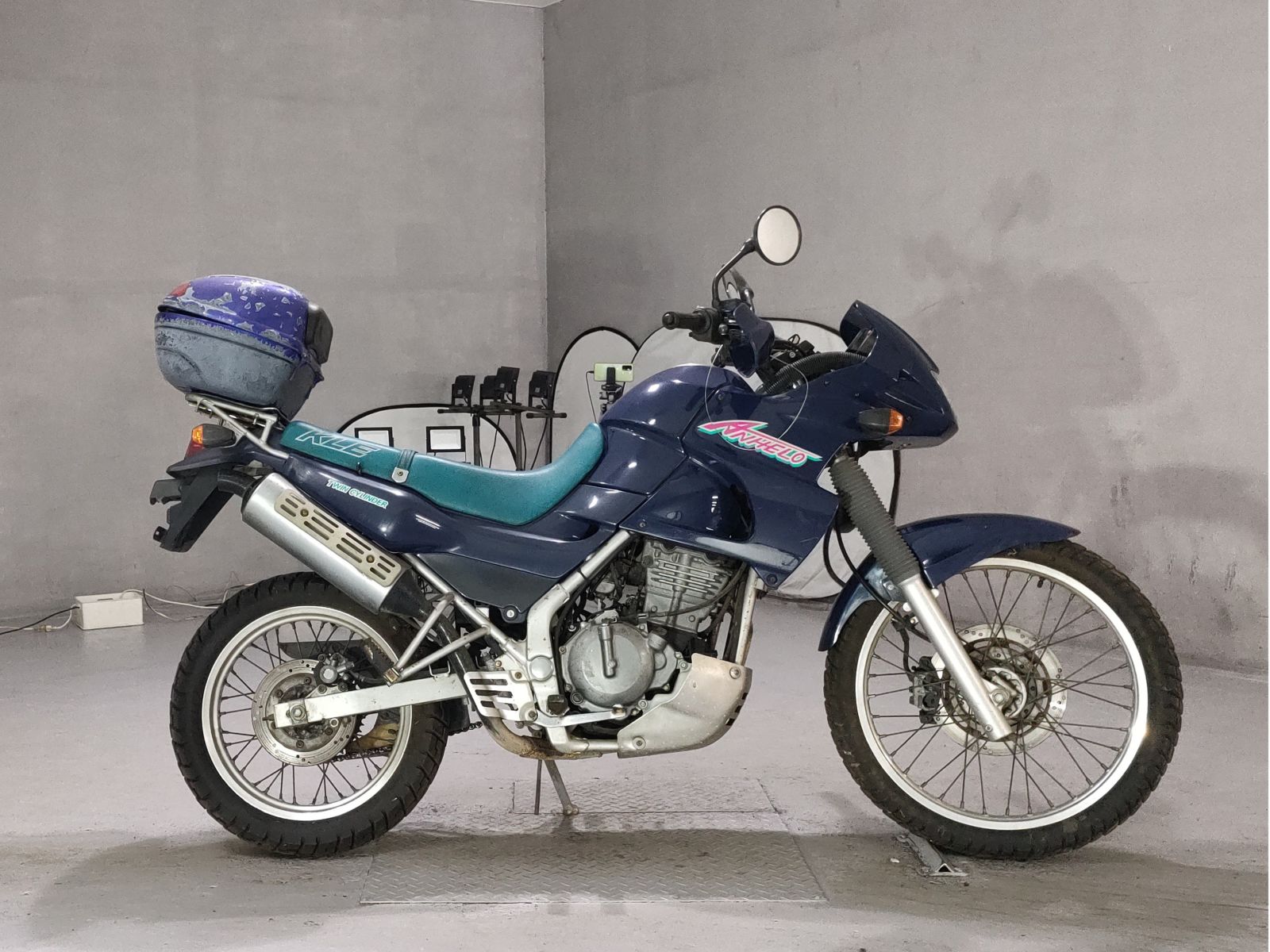 Kawasaki KLE250 ANHELO