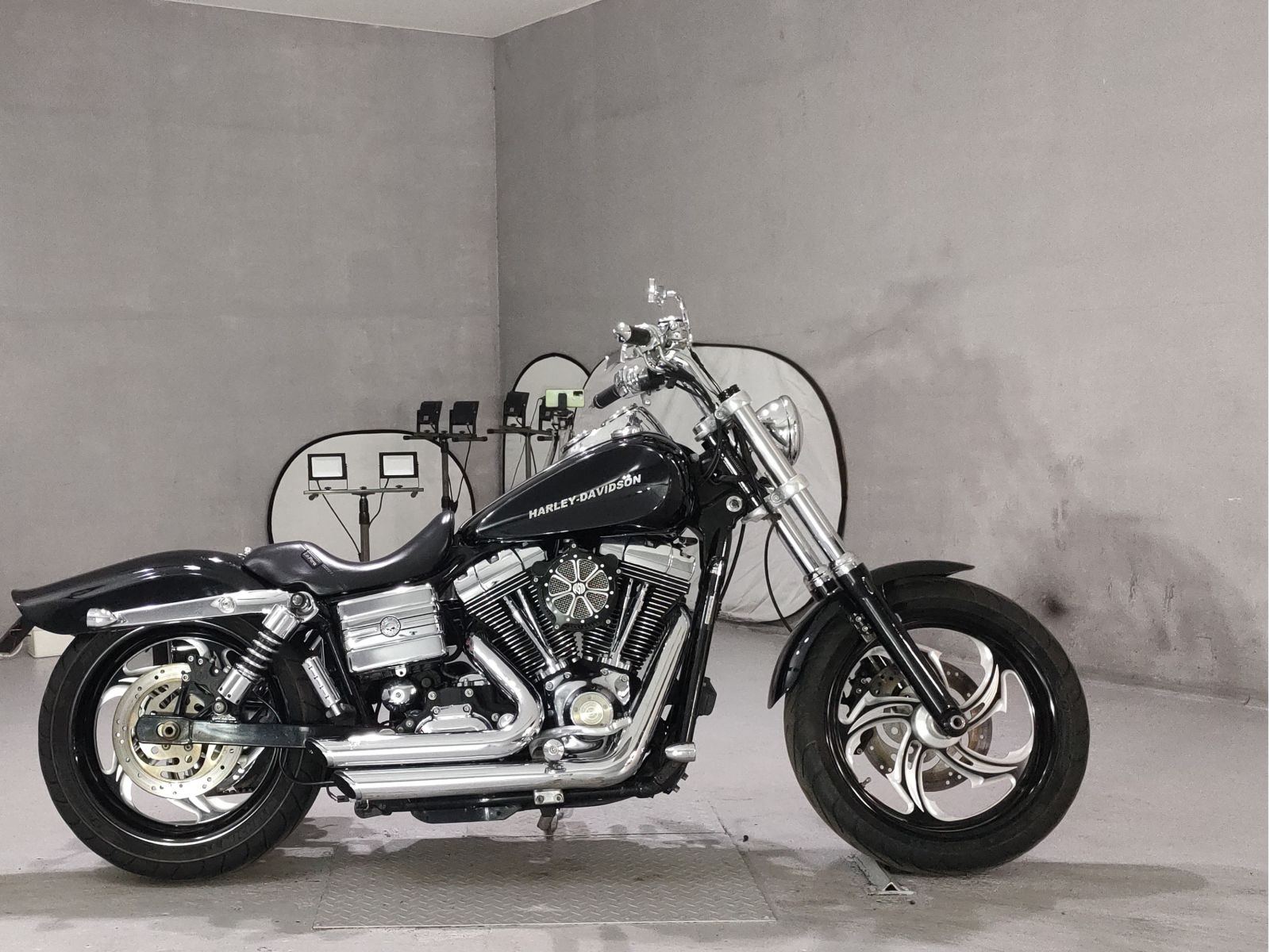 Harley-Davidson HARLEY FXDL1580