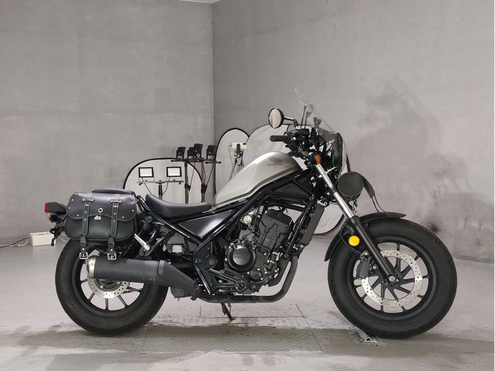 Honda REBEL