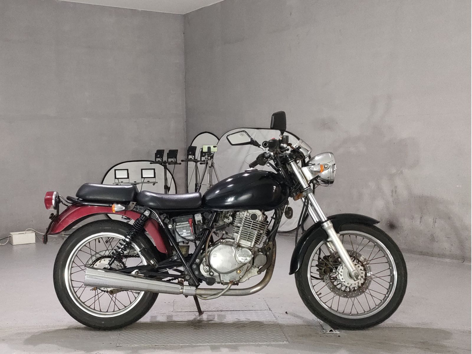 Suzuki ST250E