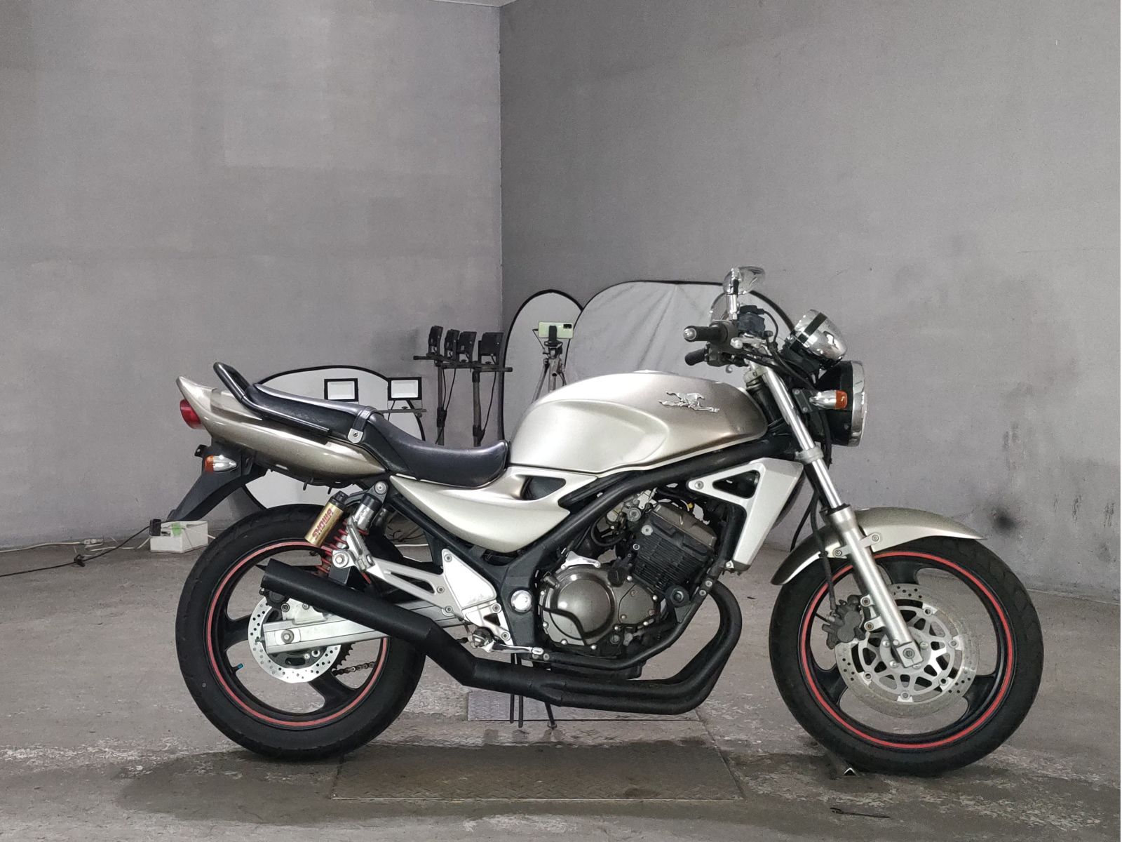 Kawasaki BALIUS250-2