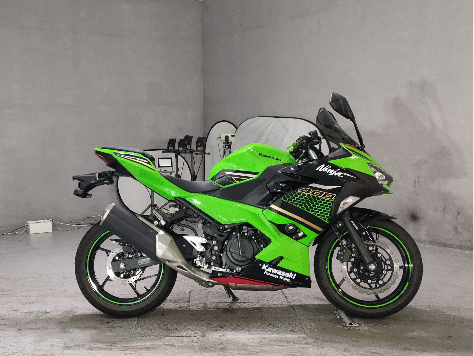 Kawasaki NINJA400