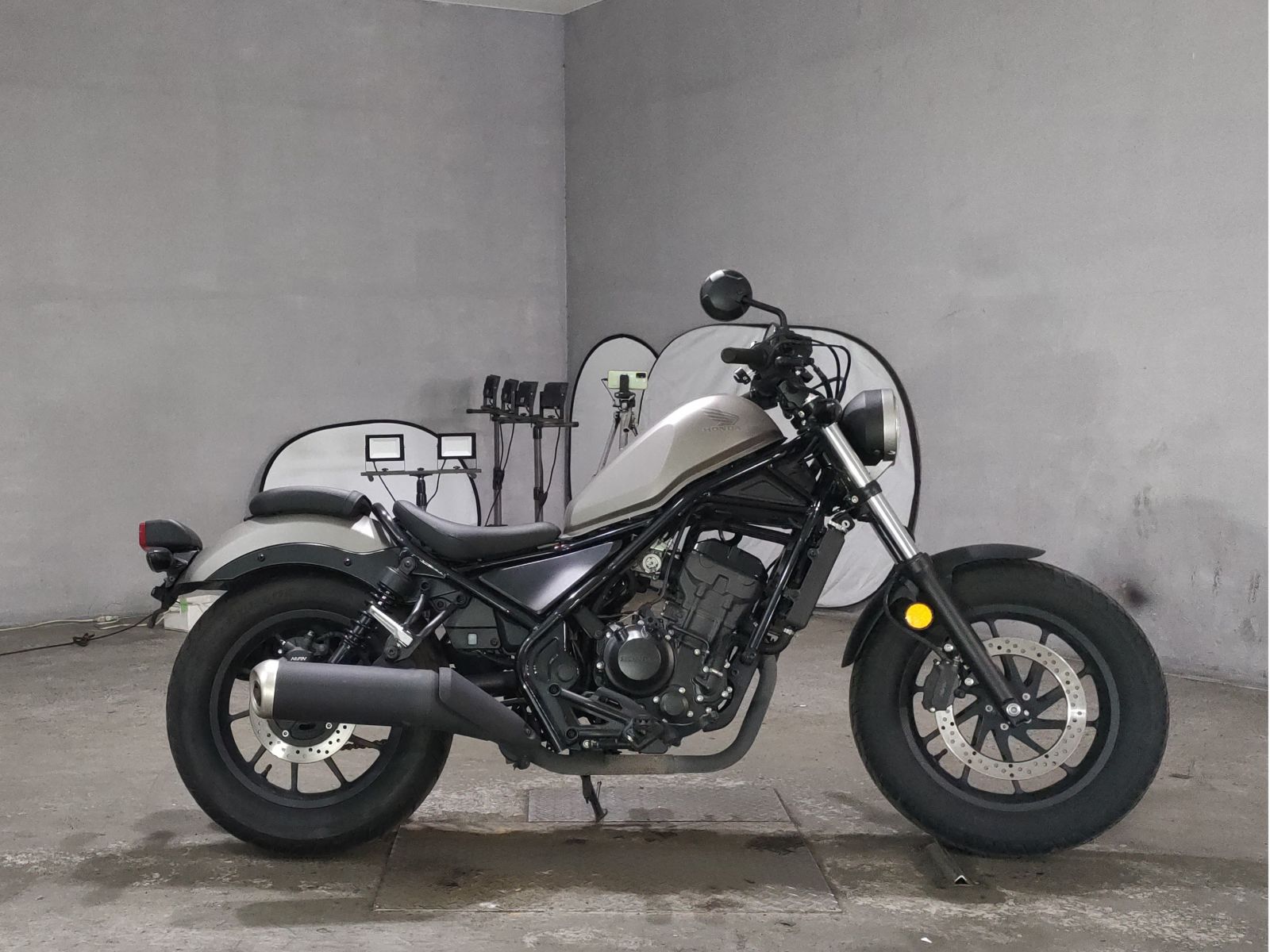 Honda REBEL