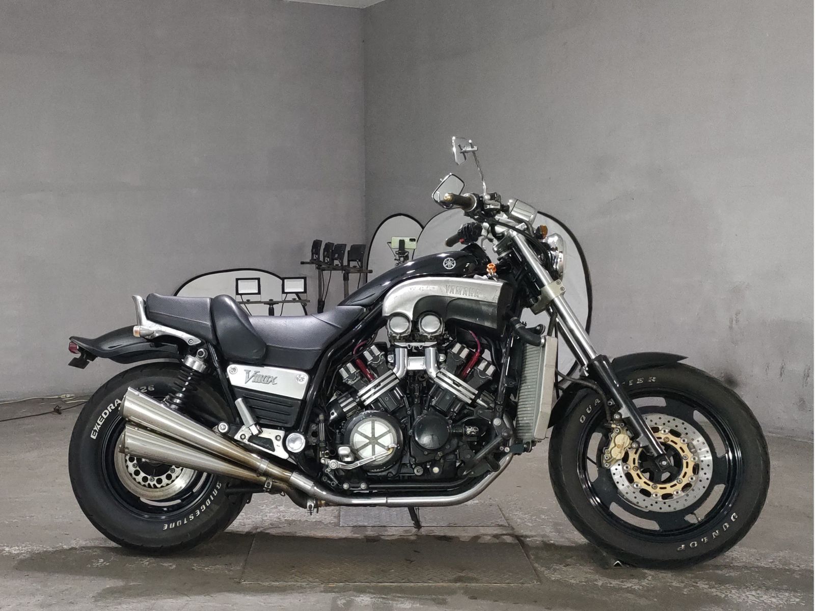 Yamaha V-MAX