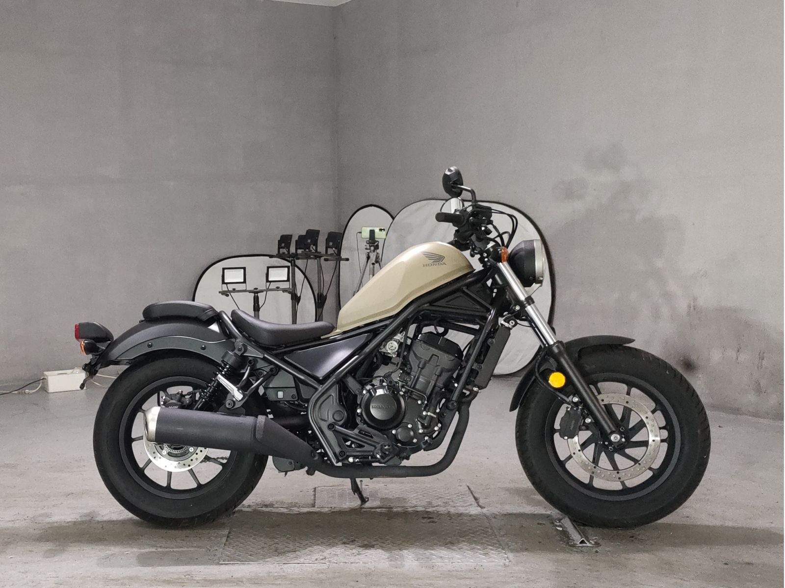 Honda REBEL