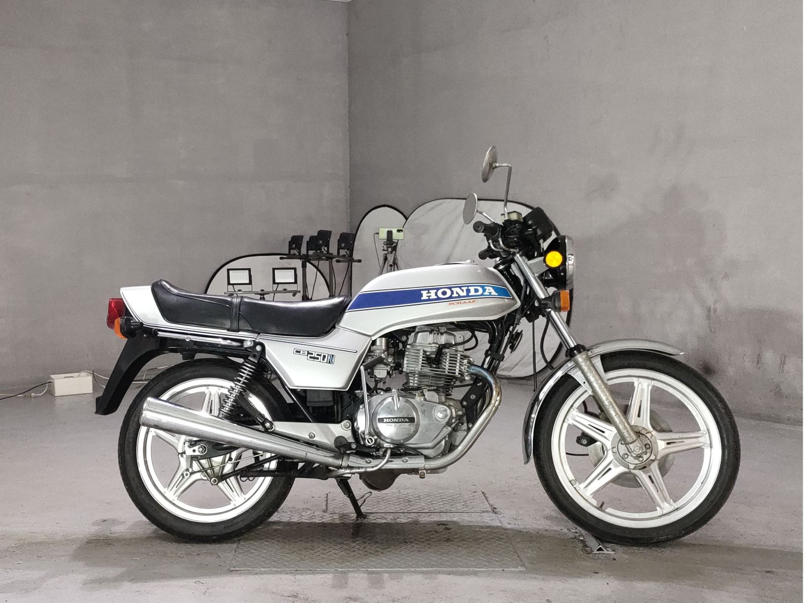 Honda CB250