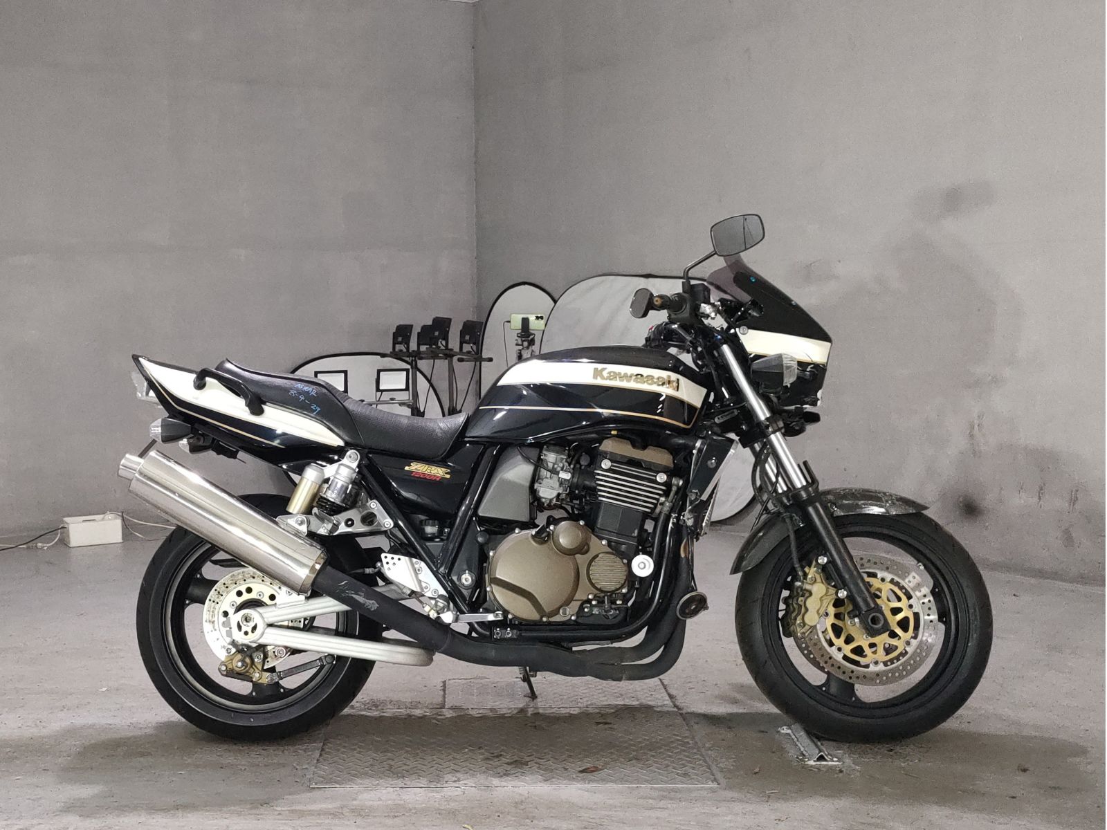 Kawasaki ZRX1200R