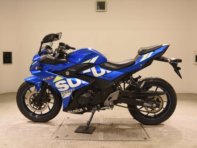 Suzuki GSX250R