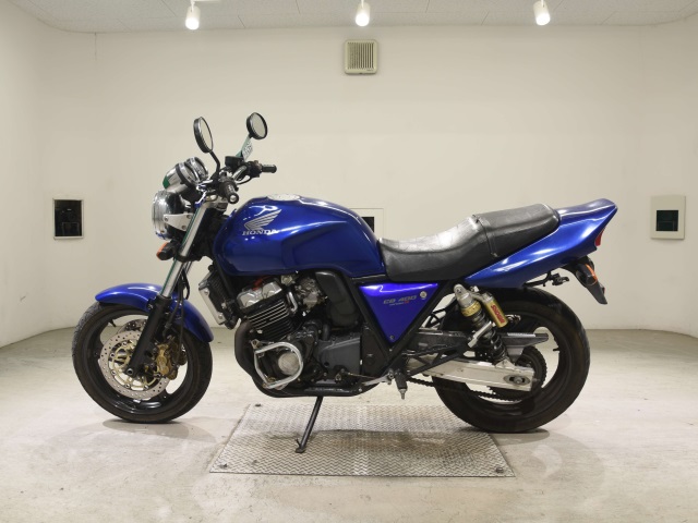 Honda CB400SF