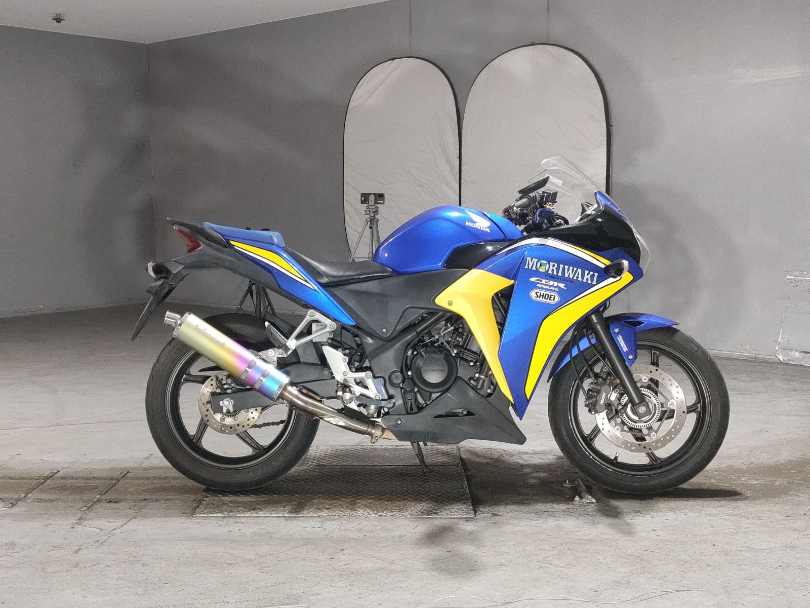 Honda CBR250R