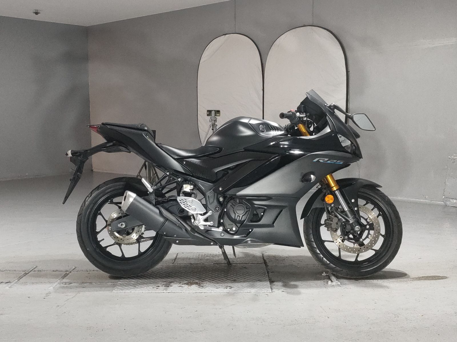 Yamaha YZF-R25