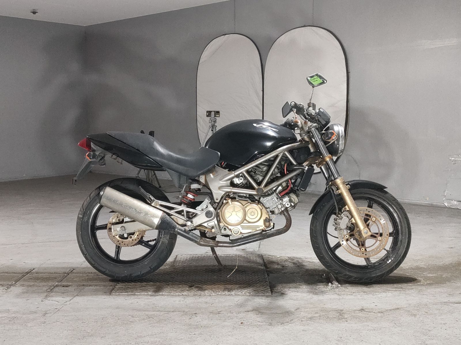 Honda VTR250