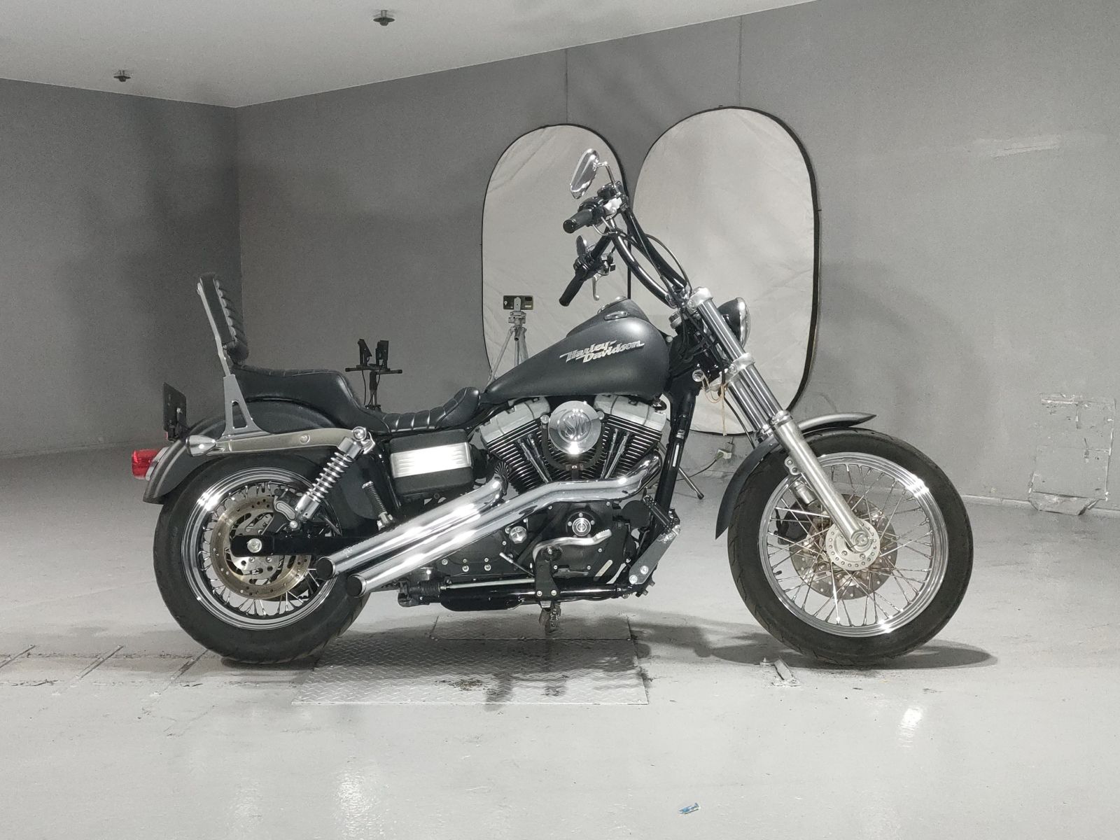 Harley-Davidson HARLEY FXDB1580