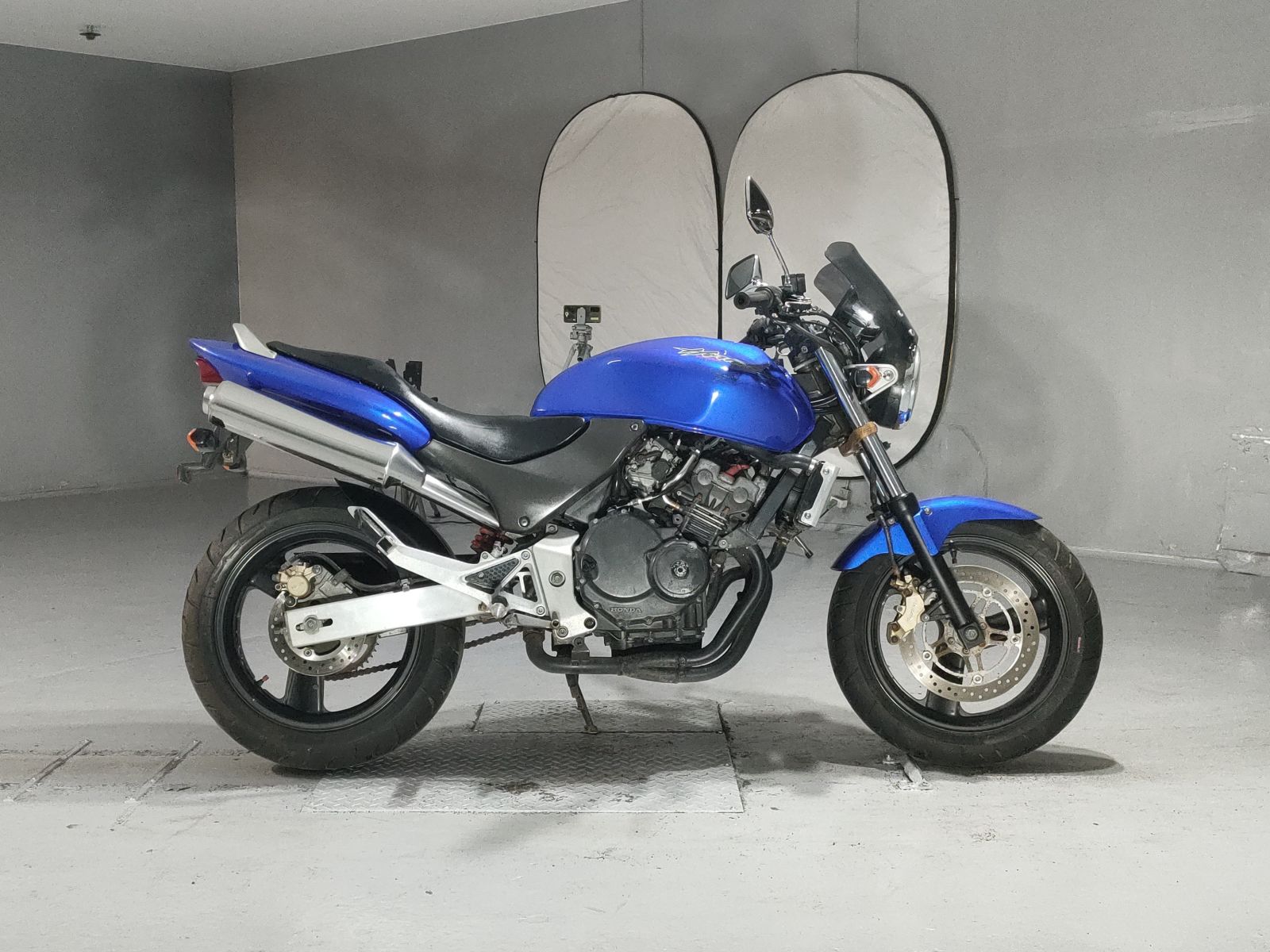 Honda HORNET250