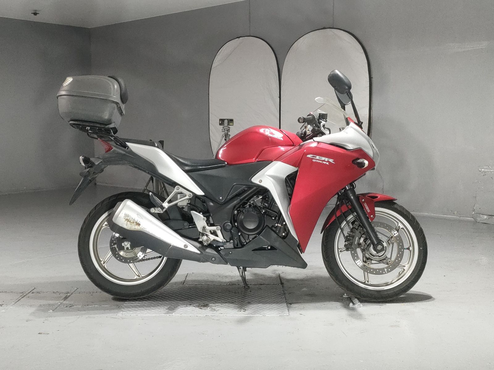 Honda CBR250R